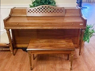 Common area with piano